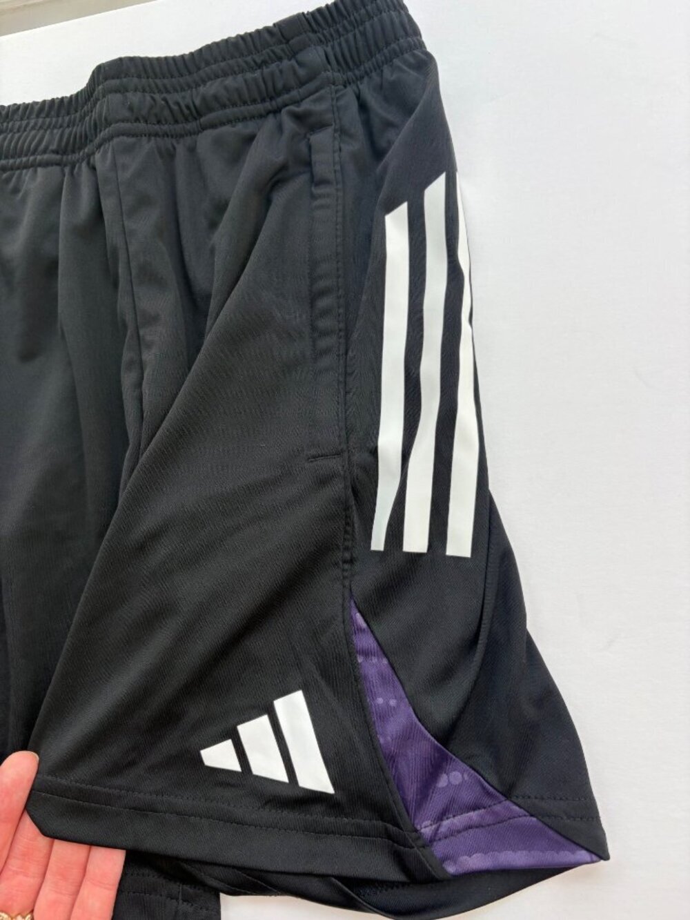 Adidas Manchester United Soccer Training Shorts Black/White Boys 11-12 Youth - Picture 4 of 11